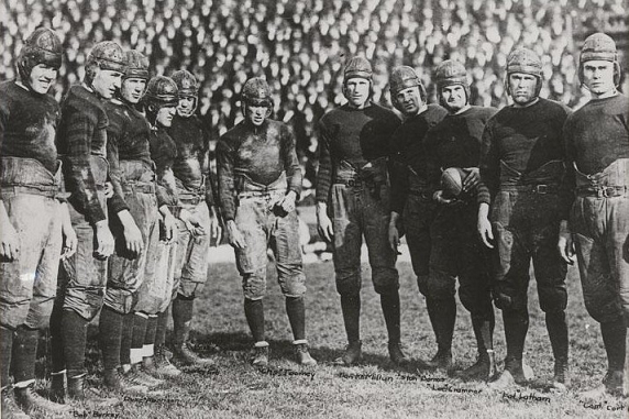 1920 California football team at the Rose Bowl