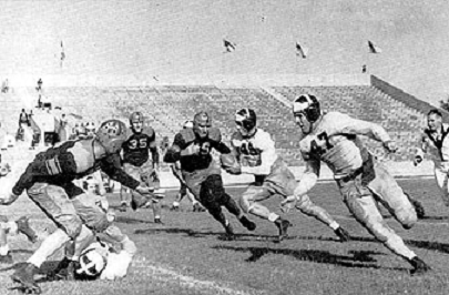 Texas A&M carrying the ball 1939