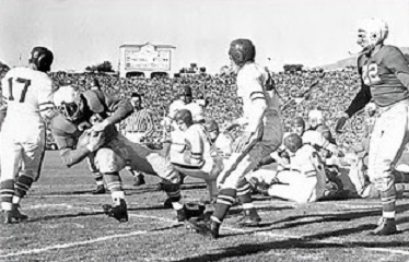 Nebraska's first touchdown against Stanford in the 1941 Rose Bowl