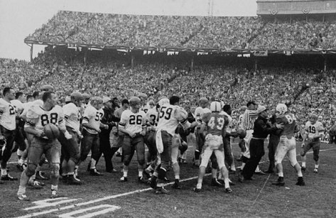 Texas and Syracuse brawl at the 1960 Cotton Bowl