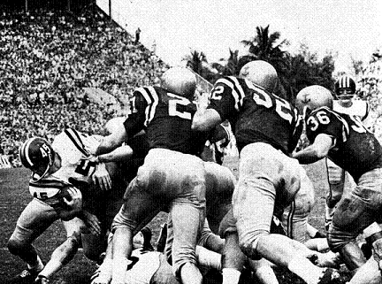 Missouri carrying the ball in the 1961 Orange Bowl