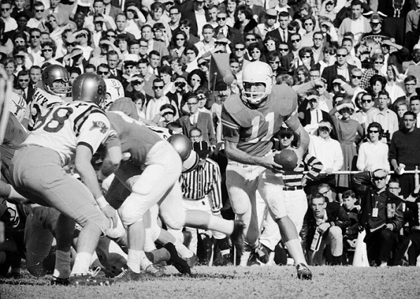 Texas advancing the ball against Navy in the 1964 Cotton Bowl