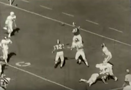 Georgia's 2-point conversion to defeat Alabama 18-17 in 1965
